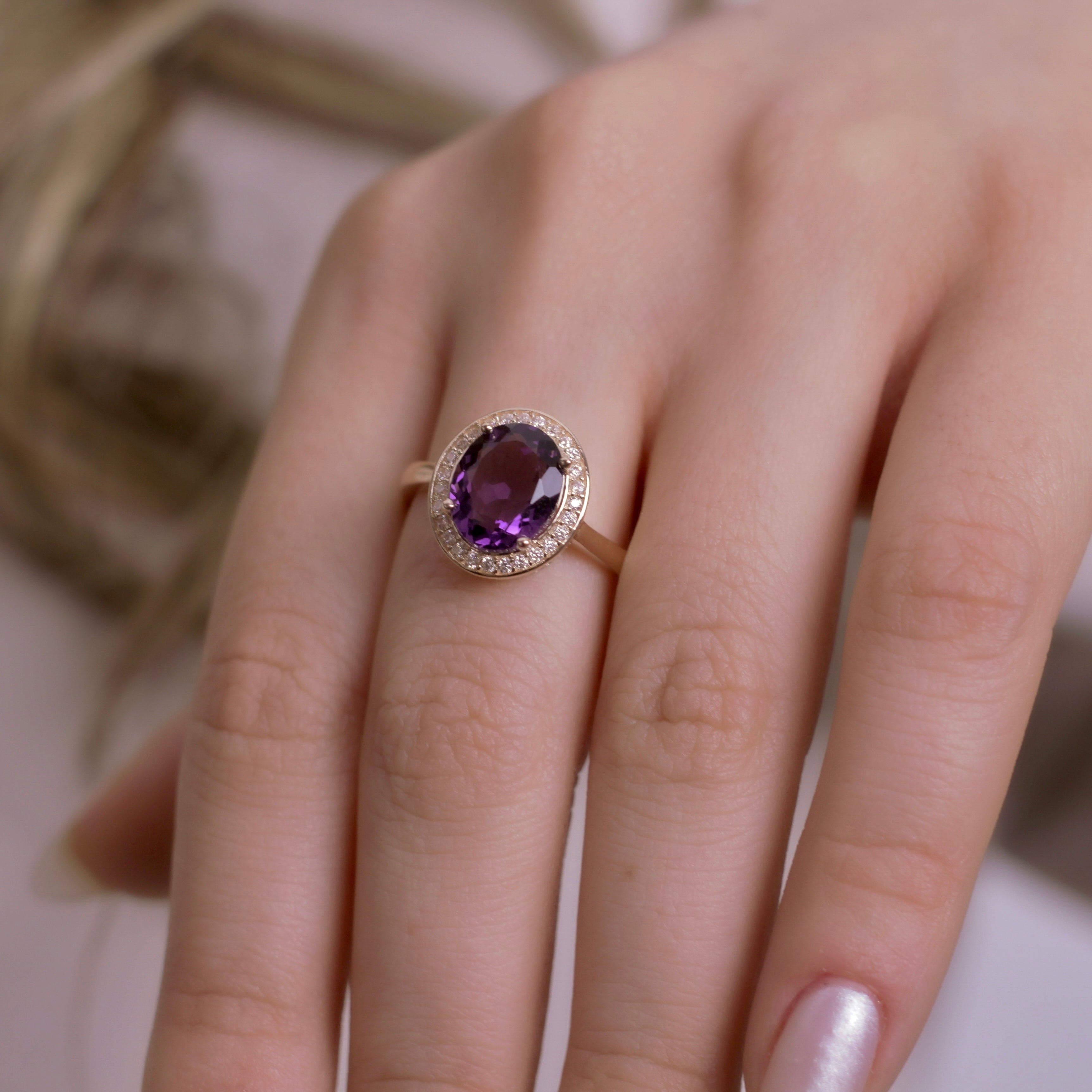 Amethyst oval shops ring