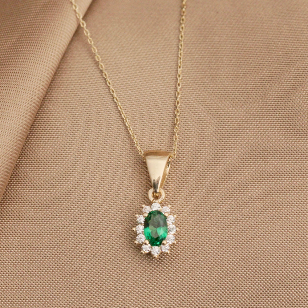 925 Sterling Silver Minimalist Oval Emerald Necklace